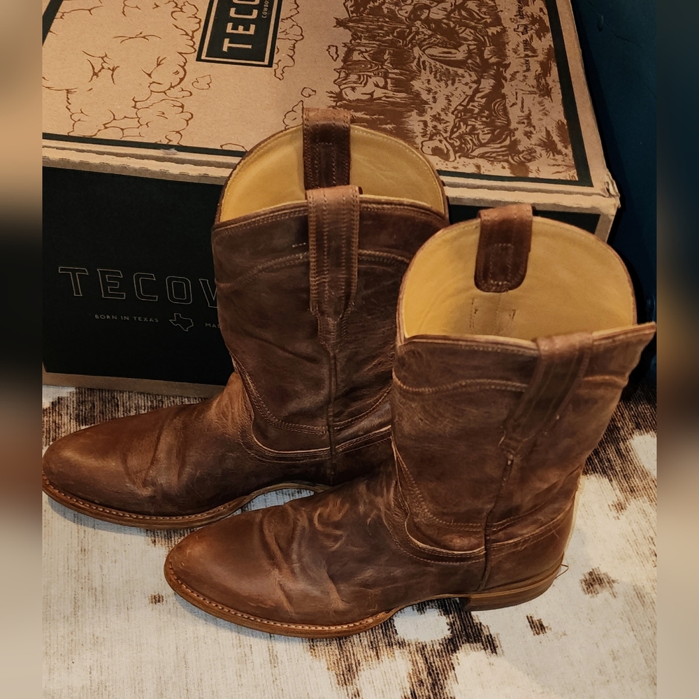 SOLD Tecovas The Earl Scotch GOAT 7D Gently Used + 2 coozies SOLD